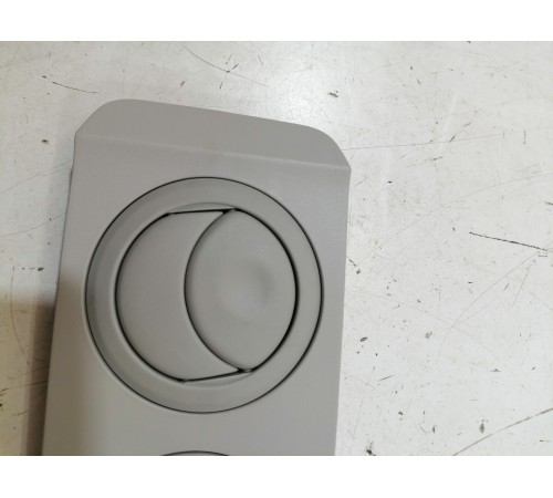 Дефлектор воздушный потолка