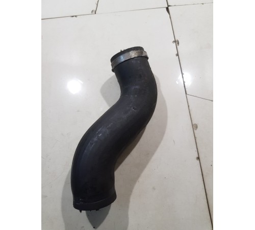 Патрубок радиатора