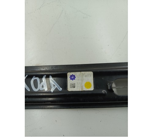 Стеклоподъемник двери передний правый