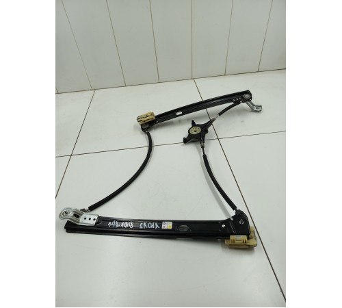 Стеклоподъемник двери передний правый