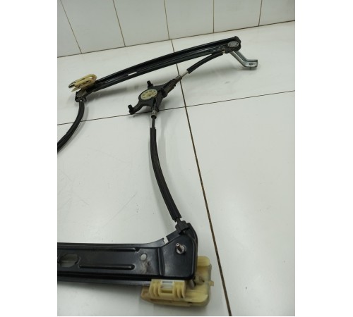 Стеклоподъемник двери передний правый