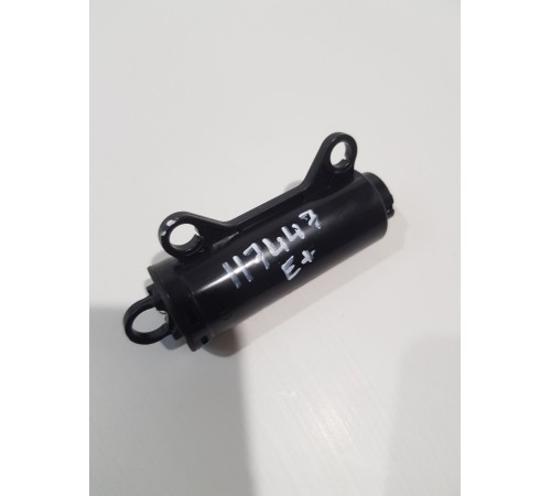 Амортизатор бардачка