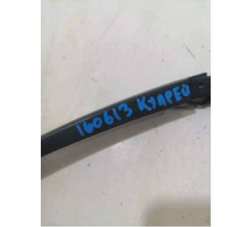  Поводок стеклоочистителя задний