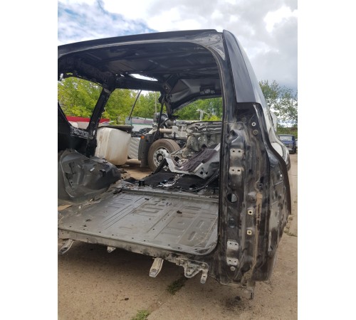 Задняя панель кузова