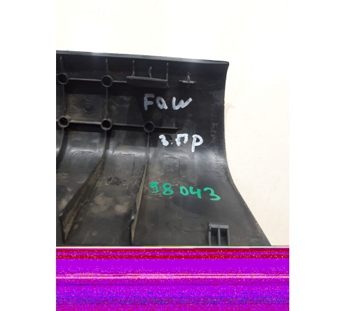 Накладка порога (задняя правая)