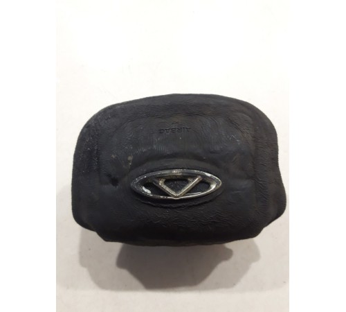 Подушка безопасности водителя