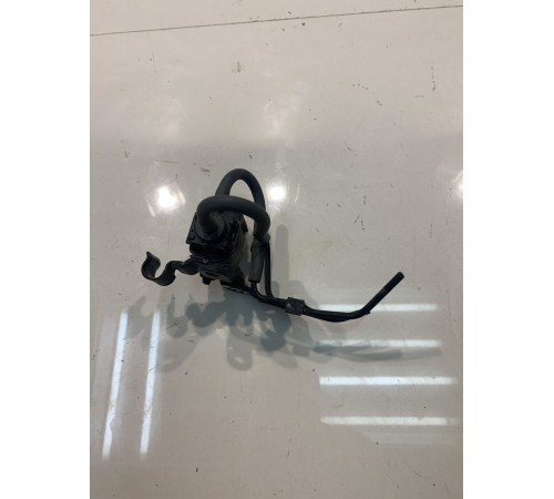 Клапан вакуумный