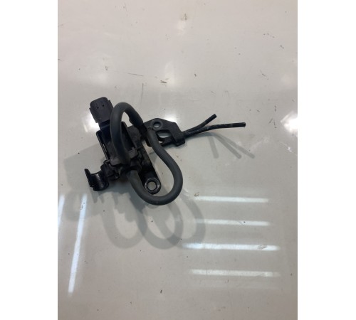 Клапан вакуумный