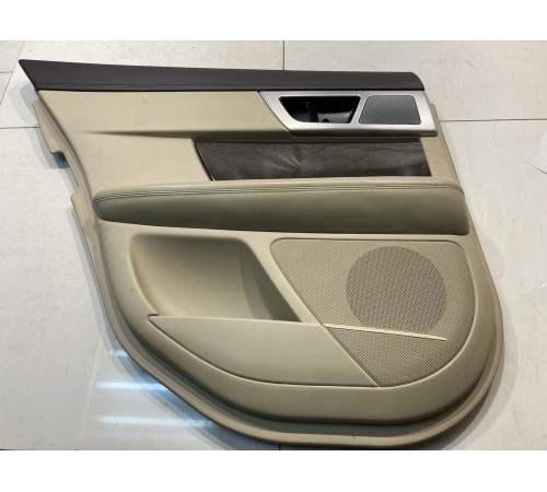 Обшивка двери (задняя, левая)