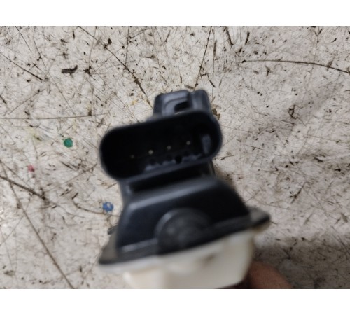 Замок лючка топливного бака