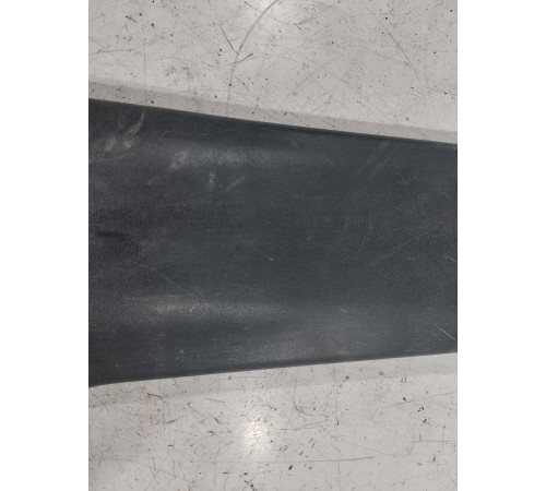 Обшивка средней стойки левая нижняя