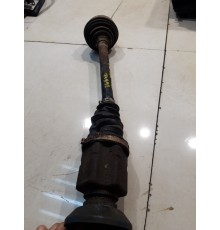 Привод (полуось) (передний, правый)