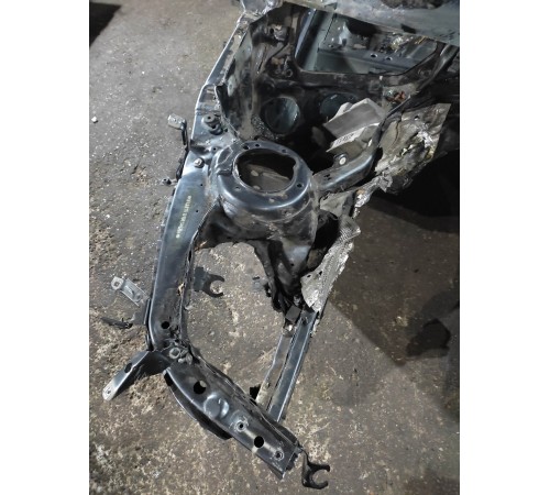 Лонжерон (передний, правый)