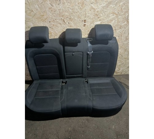 Задний ряд сидений