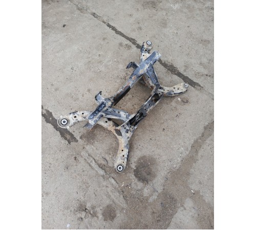 Балка (подрамник) задний