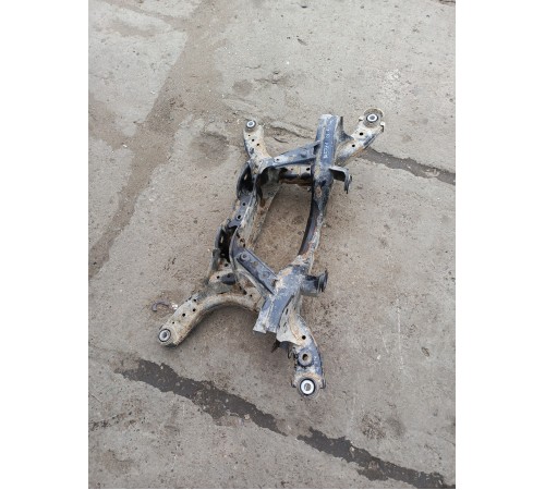 Балка (подрамник) задний