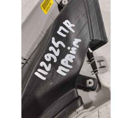 Обшивка стойки лобового стекла правая