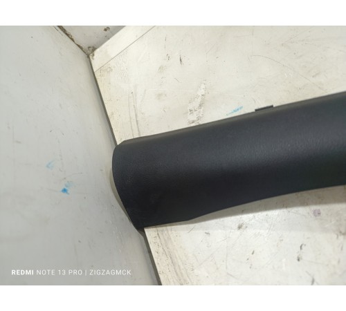 Обшивка багажника задняя правая