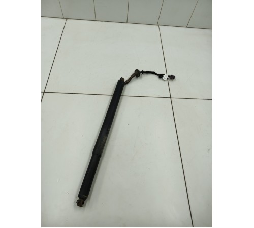 Амортизатор крышки багажника