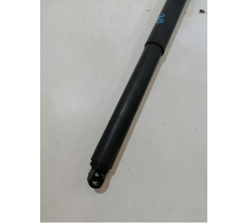 Амортизатор крышки багажника правый