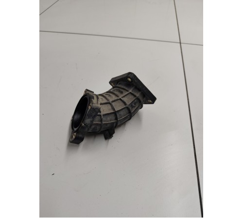 Патрубок воздушного фильтра