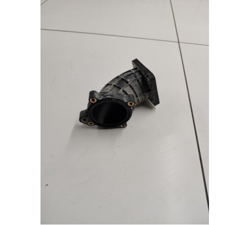 Патрубок воздушного фильтра