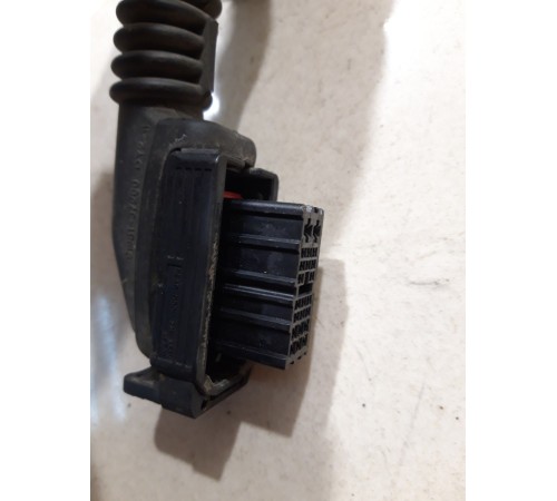 Электропроводка двери (задняя левая)