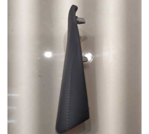 Накладка торпеды (левая)