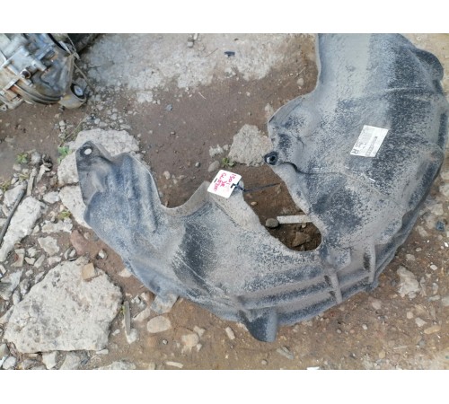 Локер (подкрылок) задний правый