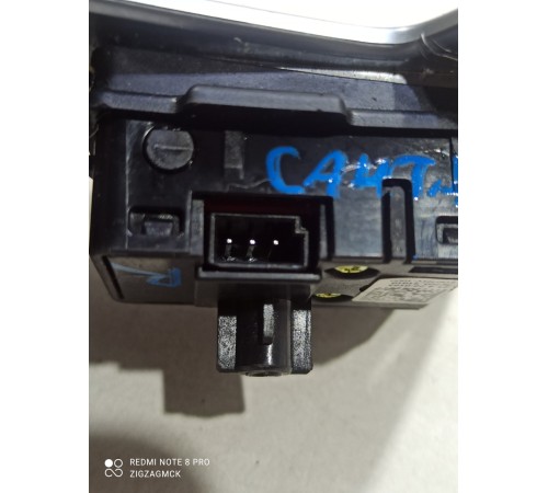 Подрулевой переключатель скоростей (лепесток) правый