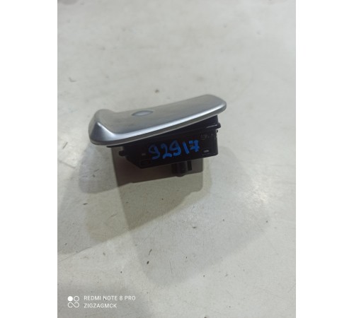 Подрулевой переключатель скоростей (лепесток) правый