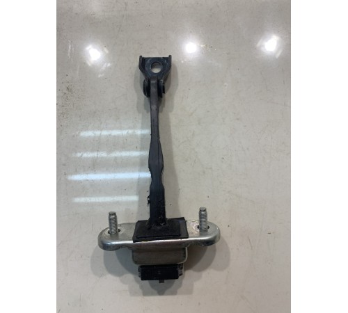 Ограничитель двери (задний, левый)