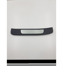 Накладка порога задняя левая