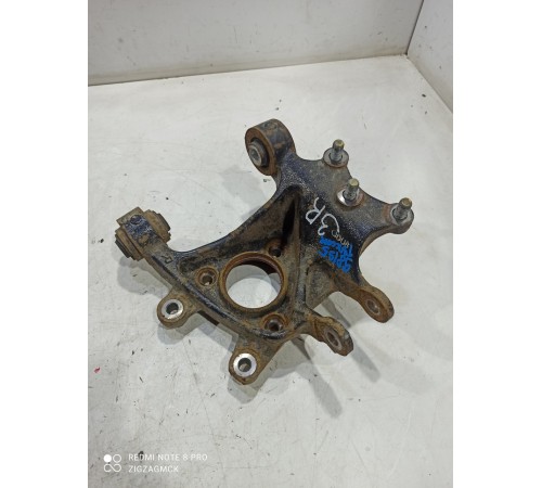 Кулак поворотный(задний правый)