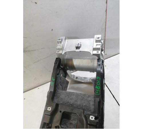 Корпус центральной консоли