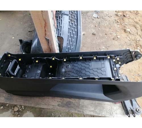 Центральная консоль