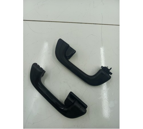 Комплект ручек потолочных задних 2 шт.