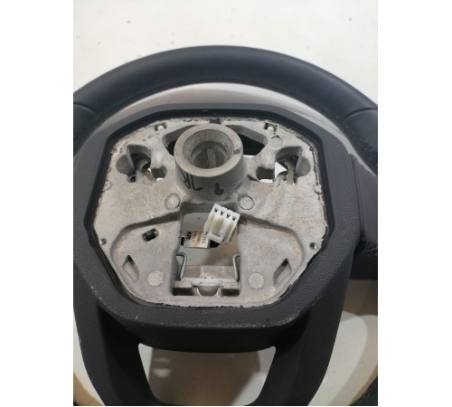 Рулевое колесо (руль)