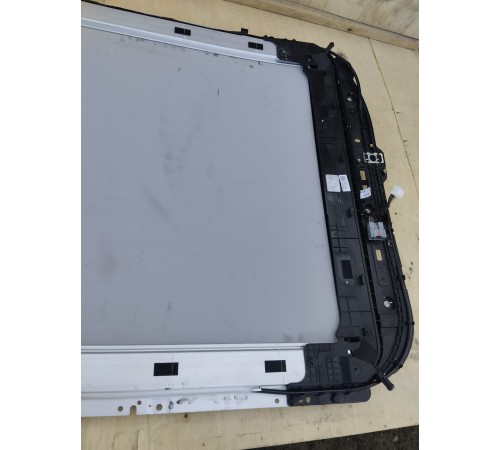 Люк крыши электрический