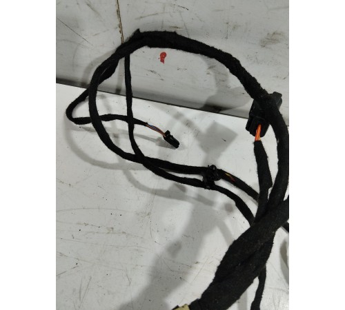 Электропроводка двери (передняя правая)