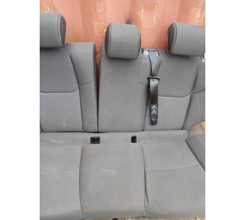 Задний ряд сидений