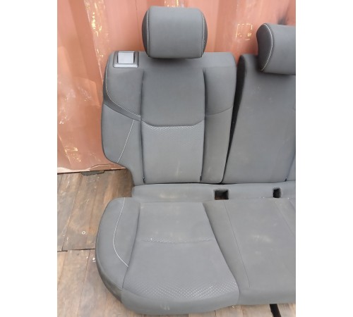 Задний ряд сидений