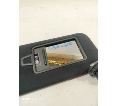 Козырек солнцезащитный левый