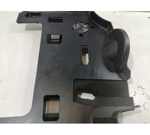 Накладка торпедо левая нижняя