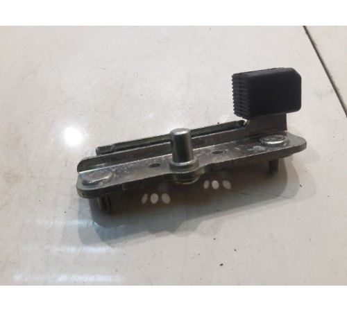 Крепеж(крепление) салона внутреннее правое