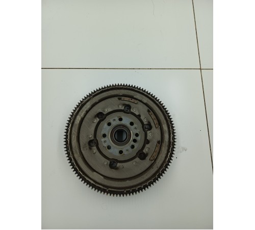 Маховик двухмассовый