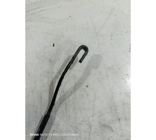 Поводок стеклоочистителя правый