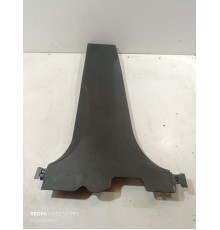 Обшивка центральной стойки нижняя левая