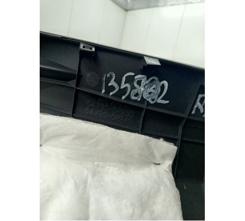 Обшивка багажника задняя правая