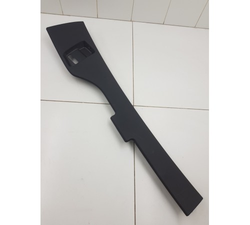 Обшивка накладка багажника